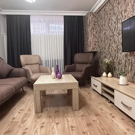 Apartment Overland