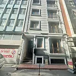 아파트 오버랜드 *